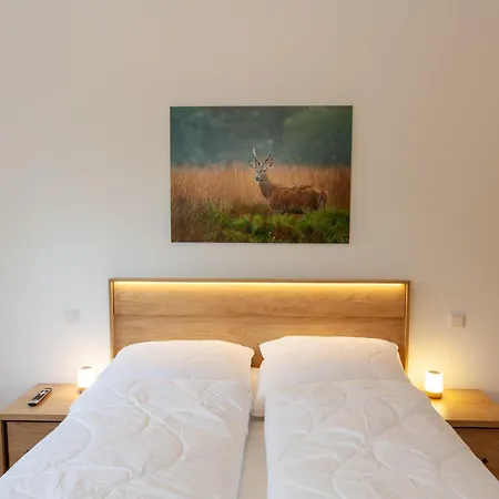 Hirschmann 2 Mit Sauna Und Balkon 아파트 *